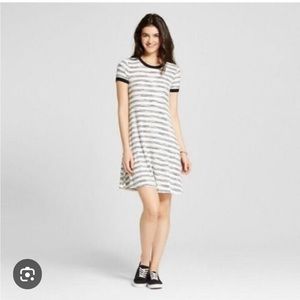 Mossimo Women’s Striped Ringer T-Shirt Short Dress, Size L, Cream/Black
